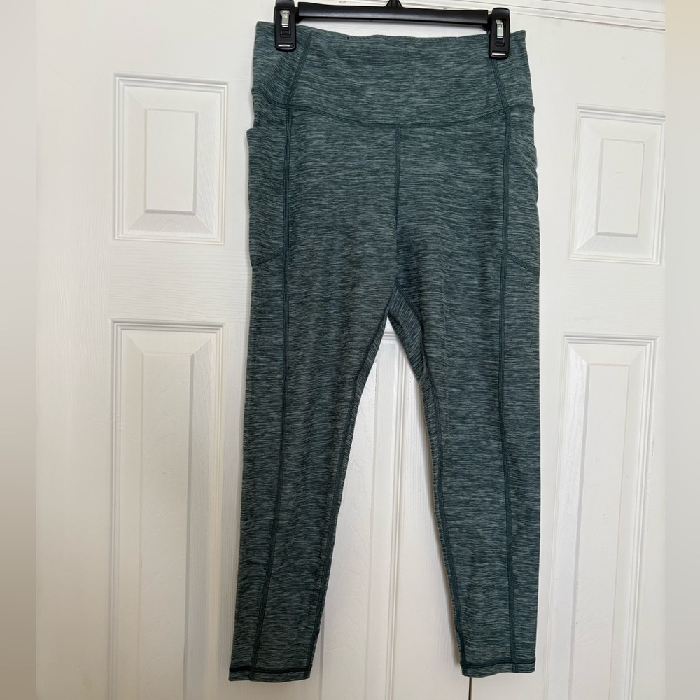 Used Victoria Secret green leggings size 12. Pilling between thighs.